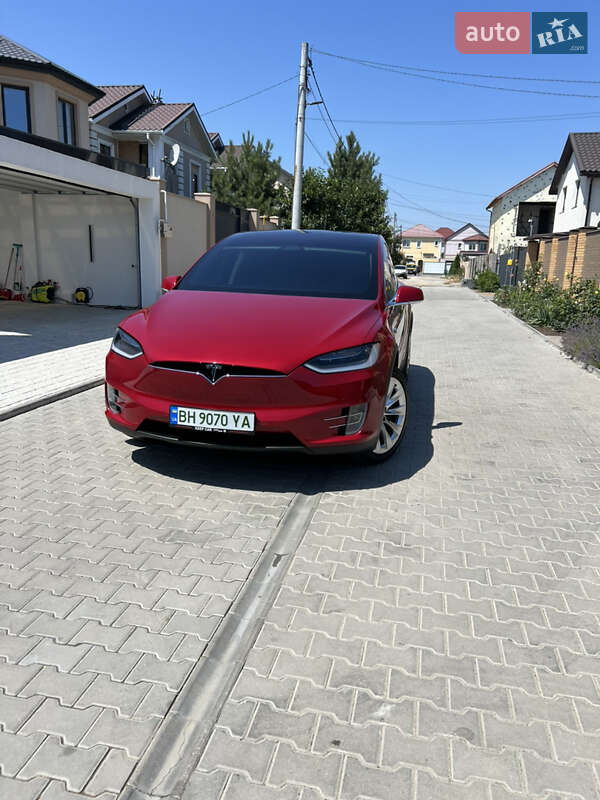 Позашляховик / Кросовер Tesla Model X 2018 в Одесі