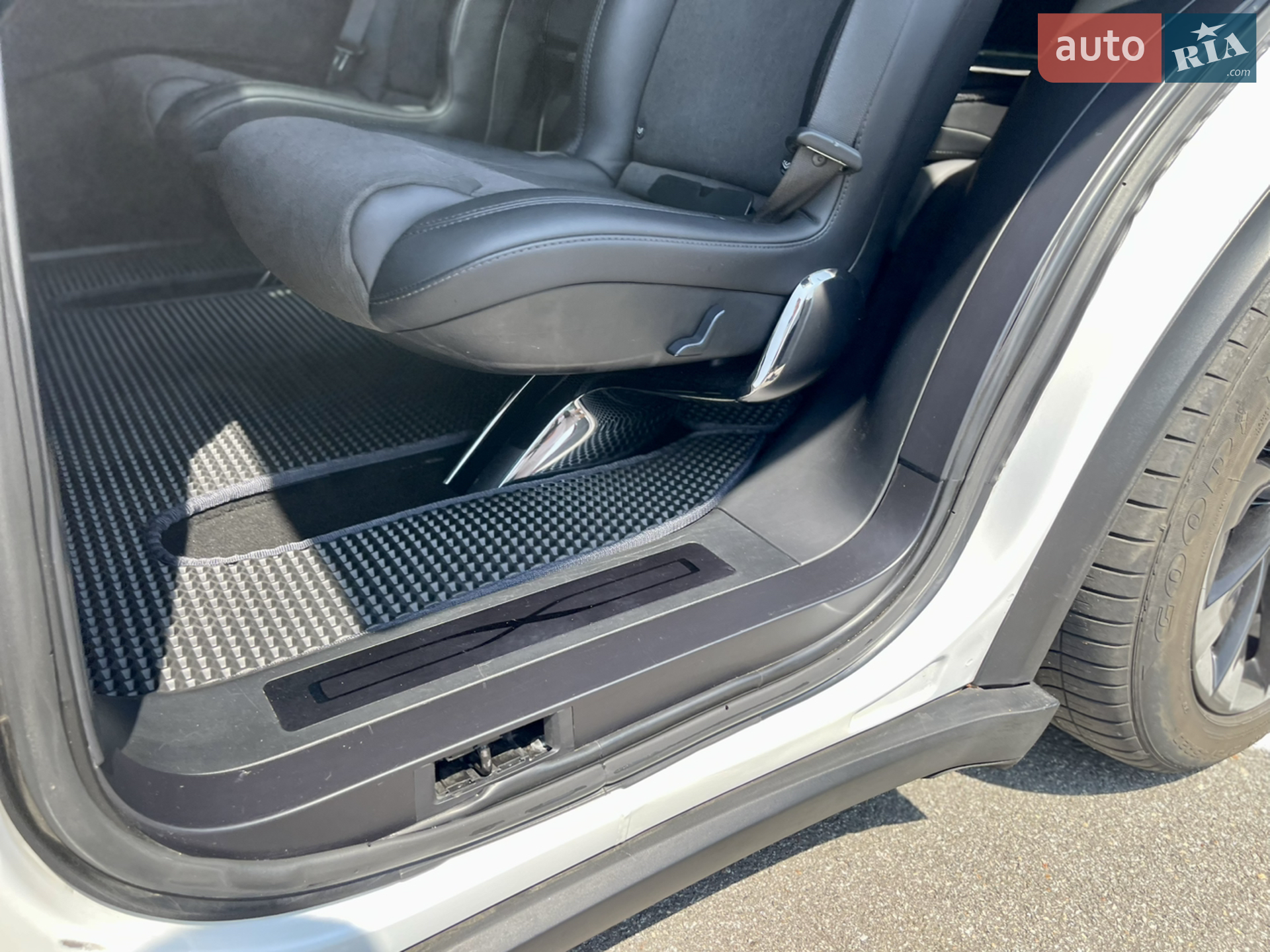 2018 Tesla Model X - мініатюра 47