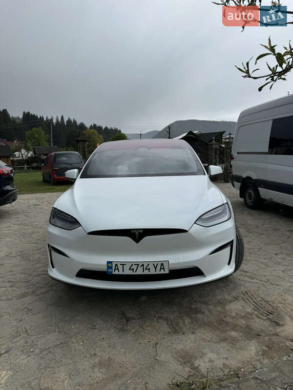 Позашляховик / Кросовер Tesla Model X 2022 в Косові
