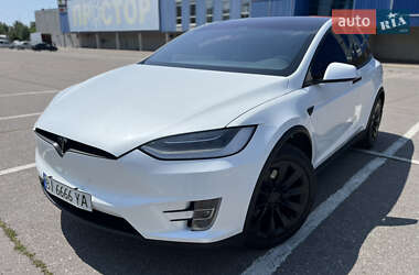 Позашляховик / Кросовер Tesla Model X 2019 в 