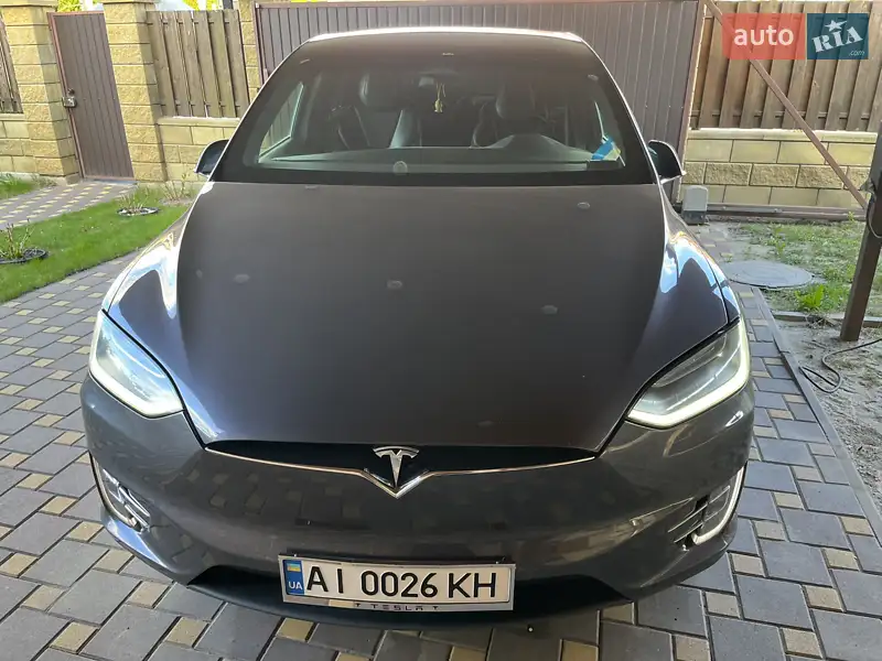Tesla Model X
