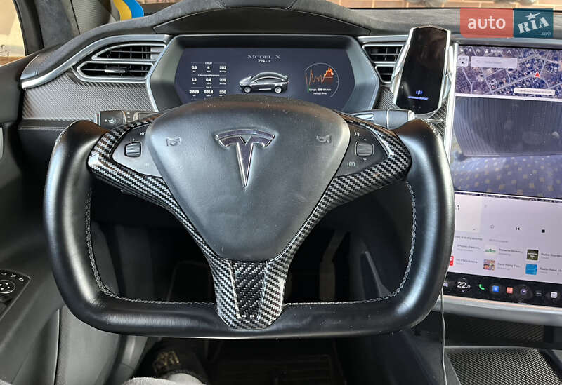 Позашляховик / Кросовер Tesla Model X 2017 в Києві