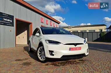 Позашляховик / Кросовер Tesla Model X 2018 в 
