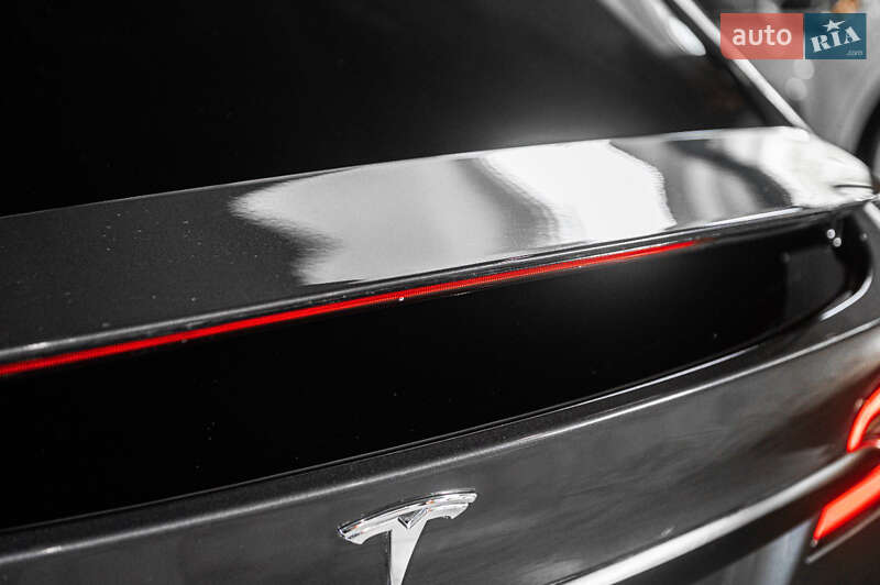 Позашляховик / Кросовер Tesla Model X 2020 в Одесі