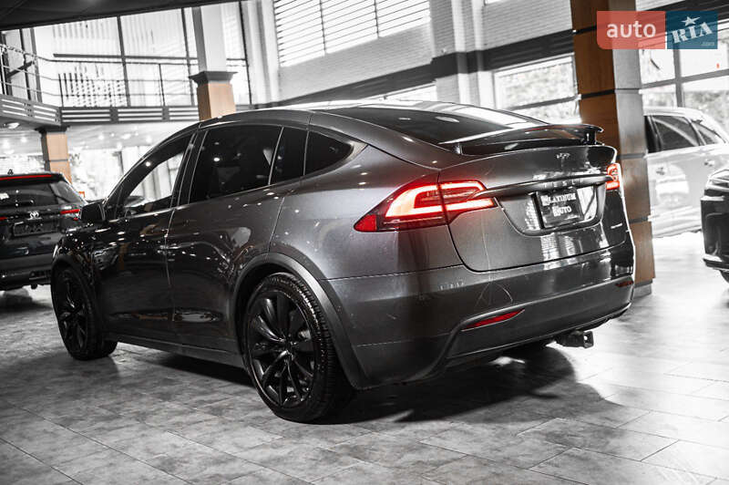 Позашляховик / Кросовер Tesla Model X 2020 в Одесі