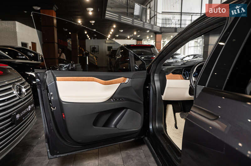 Позашляховик / Кросовер Tesla Model X 2020 в Одесі