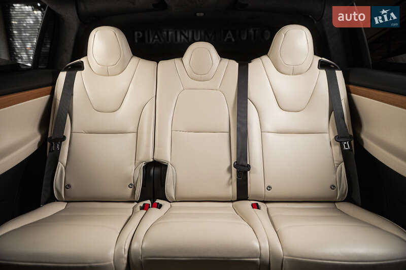 Позашляховик / Кросовер Tesla Model X 2020 в Одесі