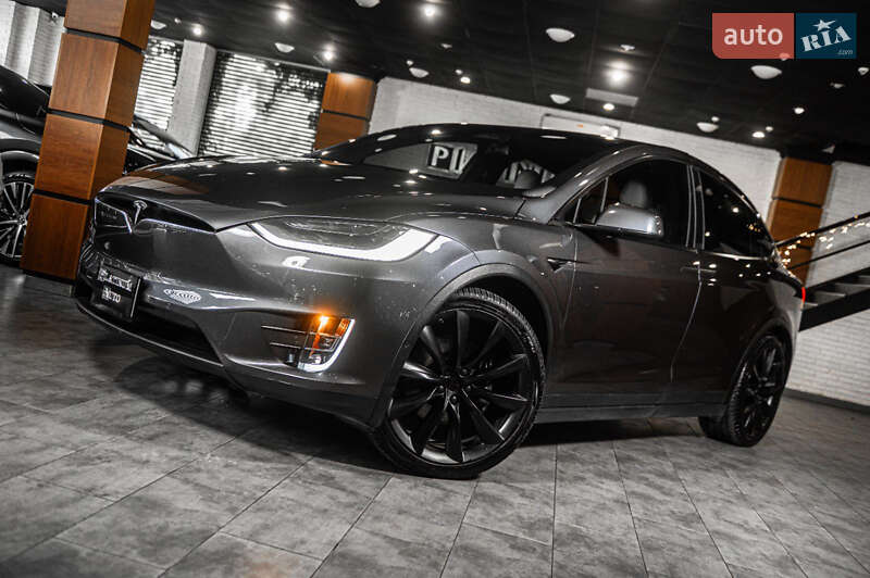 Позашляховик / Кросовер Tesla Model X 2020 в Одесі