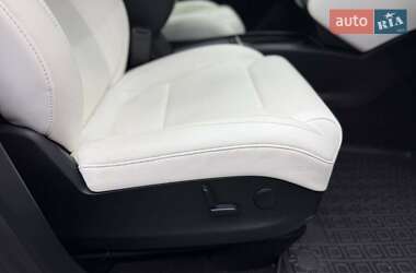 Внедорожник / Кроссовер Tesla Model X 2017 в 