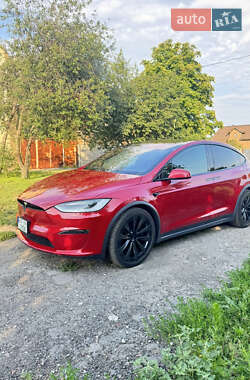 Tesla Model X 2022