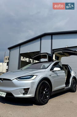 Tesla Model X 2016