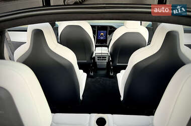 Внедорожник / Кроссовер Tesla Model X 2020 в 