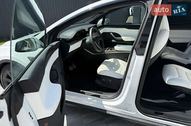 Внедорожник / Кроссовер Tesla Model X 2024 в 