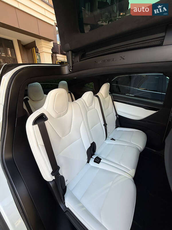 Позашляховик / Кросовер Tesla Model X 2017 в Харкові