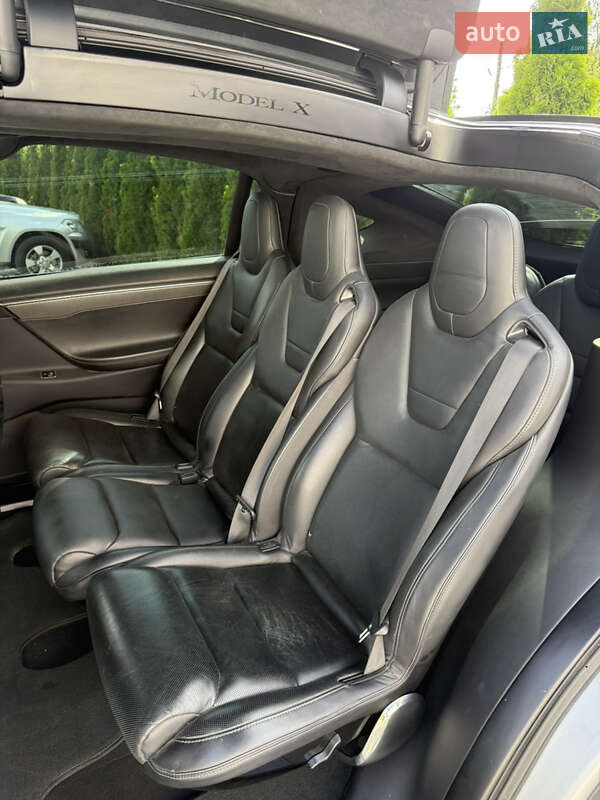 Позашляховик / Кросовер Tesla Model X 2016 в Одесі