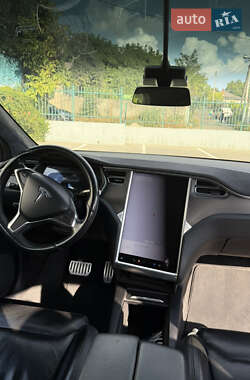 Внедорожник / Кроссовер Tesla Model X 2016 в 