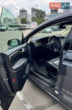 Внедорожник / Кроссовер Tesla Model X 2016 в 