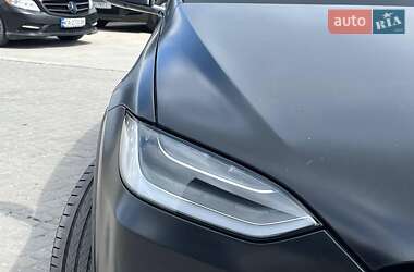 Внедорожник / Кроссовер Tesla Model X 2019 в 