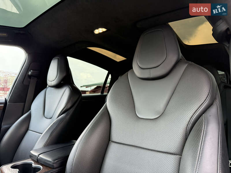Внедорожник / Кроссовер Tesla Model X 2017 в Львове