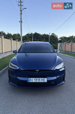 Tesla Model X 2024