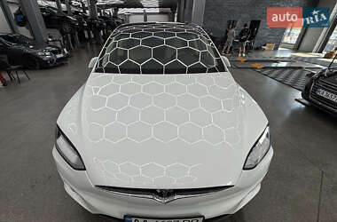 Внедорожник / Кроссовер Tesla Model X 2017 в 