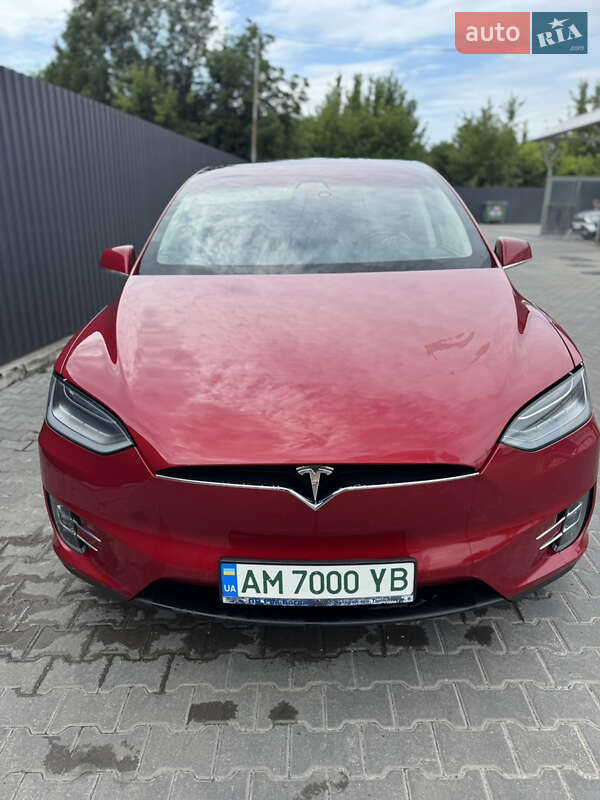 Позашляховик / Кросовер Tesla Model X 2018 в Житомирі