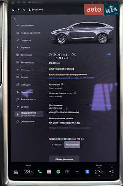 Внедорожник / Кроссовер Tesla Model X 2017 в 