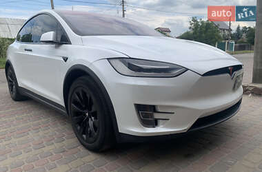 Tesla Model X 2018