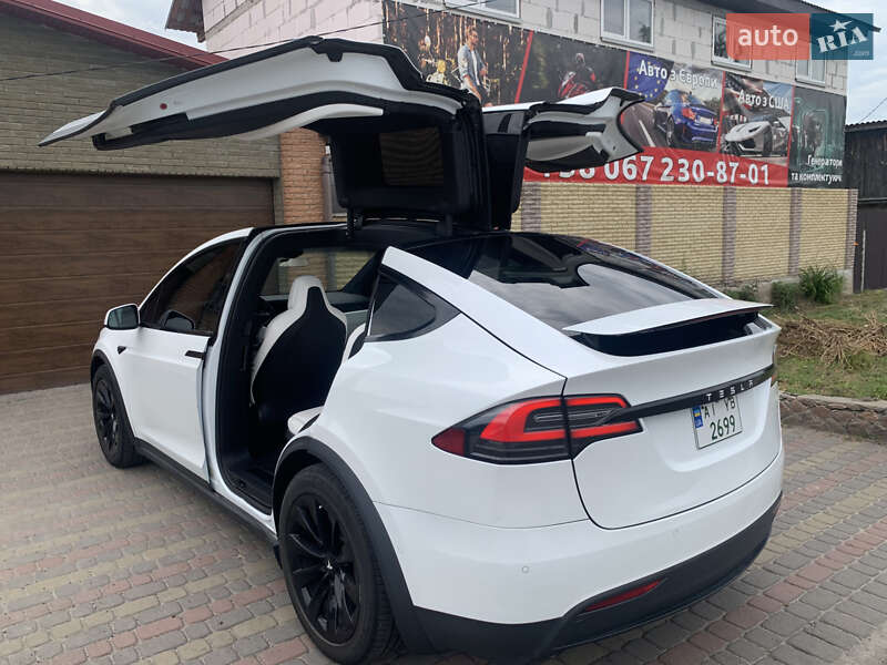 Внедорожник / Кроссовер Tesla Model X 2018 в Киеве фото 10 Внедорожник / Кроссовер Tesla Model X 2018 в Киеве