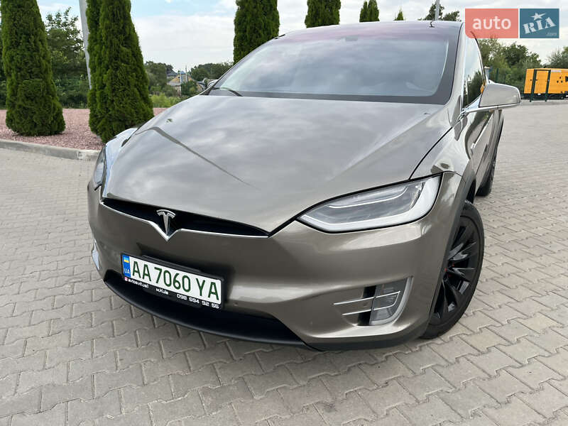 Внедорожник / Кроссовер Tesla Model X 2016 в Киеве фото 6 Внедорожник / Кроссовер Tesla Model X 2016 в Киеве