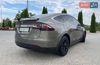 Внедорожник / Кроссовер Tesla Model X 2016 в 