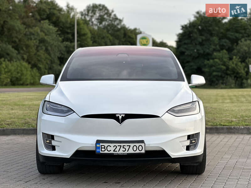 Внедорожник / Кроссовер Tesla Model X 2018 в Радивилове