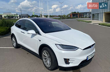 Позашляховик / Кросовер Tesla Model X 2017 в 