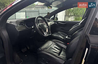 Внедорожник / Кроссовер Tesla Model X 2017 в 