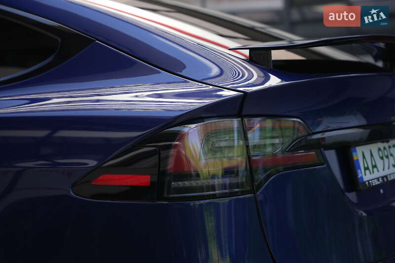 Позашляховик / Кросовер Tesla Model X 2023 в Києві фото 6 Позашляховик / Кросовер Tesla Model X 2023 в Києві