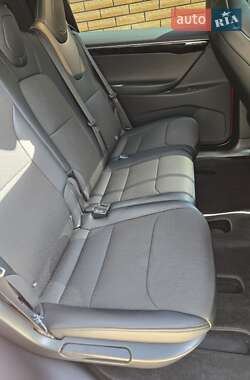 Внедорожник / Кроссовер Tesla Model X 2018 в 