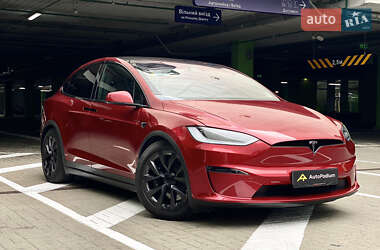 Позашляховик / Кросовер Tesla Model X 2024 в 