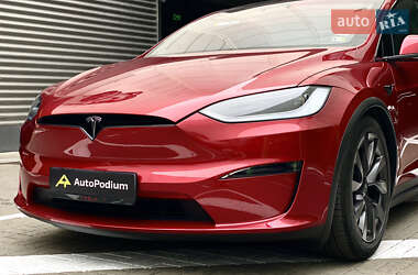 Позашляховик / Кросовер Tesla Model X 2024 в 