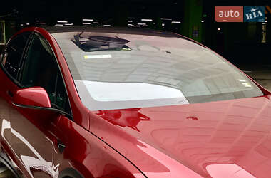 Позашляховик / Кросовер Tesla Model X 2024 в 
