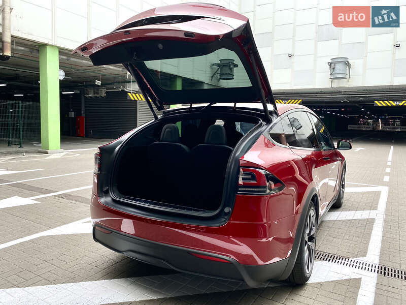 Позашляховик / Кросовер Tesla Model X 2024 в Києві