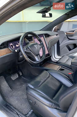 Внедорожник / Кроссовер Tesla Model X 2020 в 