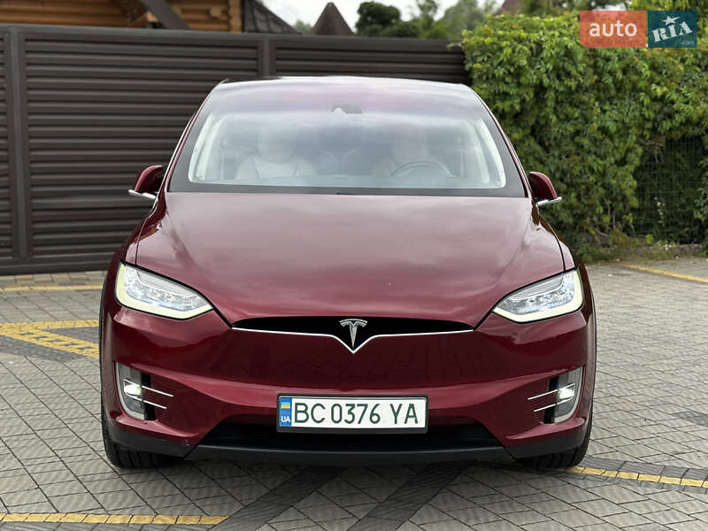 Позашляховик / Кросовер Tesla Model X 2016 в Стрию фото 2 Позашляховик / Кросовер Tesla Model X 2016 в Стрию