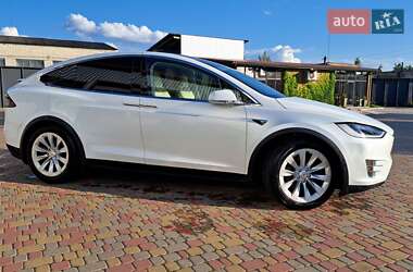 Внедорожник / Кроссовер Tesla Model X 2018 в 