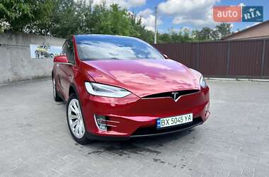 Tesla Model X 2019