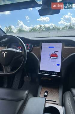 Внедорожник / Кроссовер Tesla Model X 2019 в 