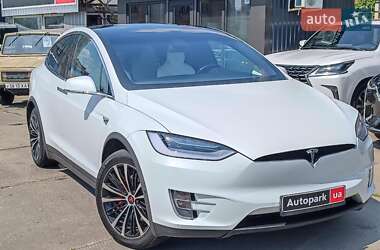 Внедорожник / Кроссовер Tesla Model X 2018 в 