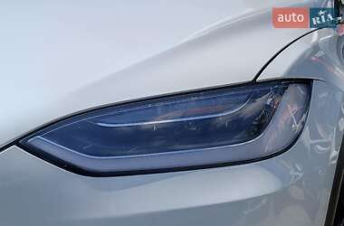 Внедорожник / Кроссовер Tesla Model X 2018 в 