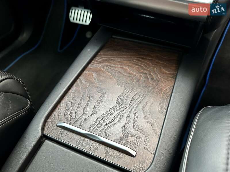 Позашляховик / Кросовер Tesla Model X 2016 в Вінниці фото 45 Позашляховик / Кросовер Tesla Model X 2016 в Вінниці