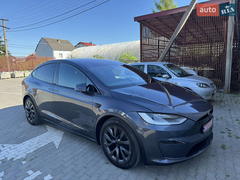 Позашляховик / Кросовер Tesla Model X 2022 в 