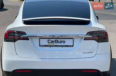 Внедорожник / Кроссовер Tesla Model X 2019 в 